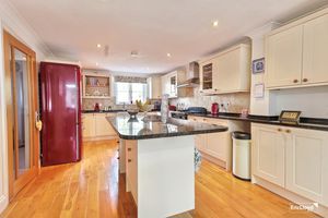 Photo 15- click for photo gallery